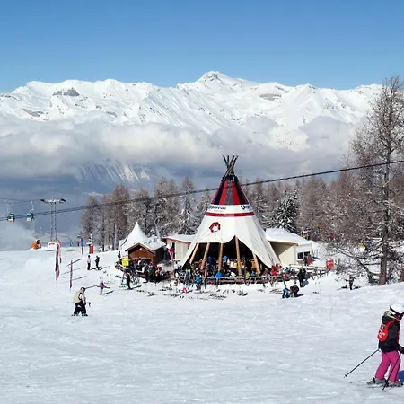 Combire 210 By Interhome 아파트 레 콜론